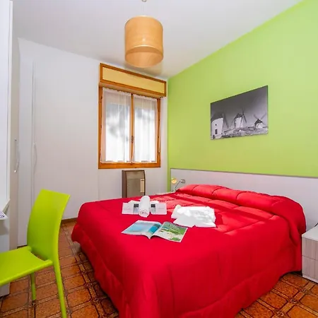 Secrel Apartment *