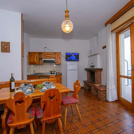 Secrel Apartment *