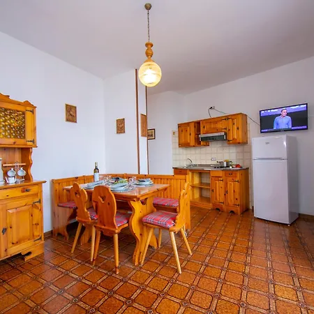 Secrel Apartment Tremosine