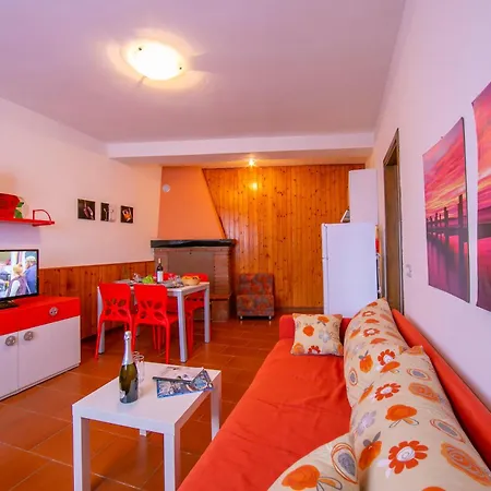Secrel - Happy Apartament